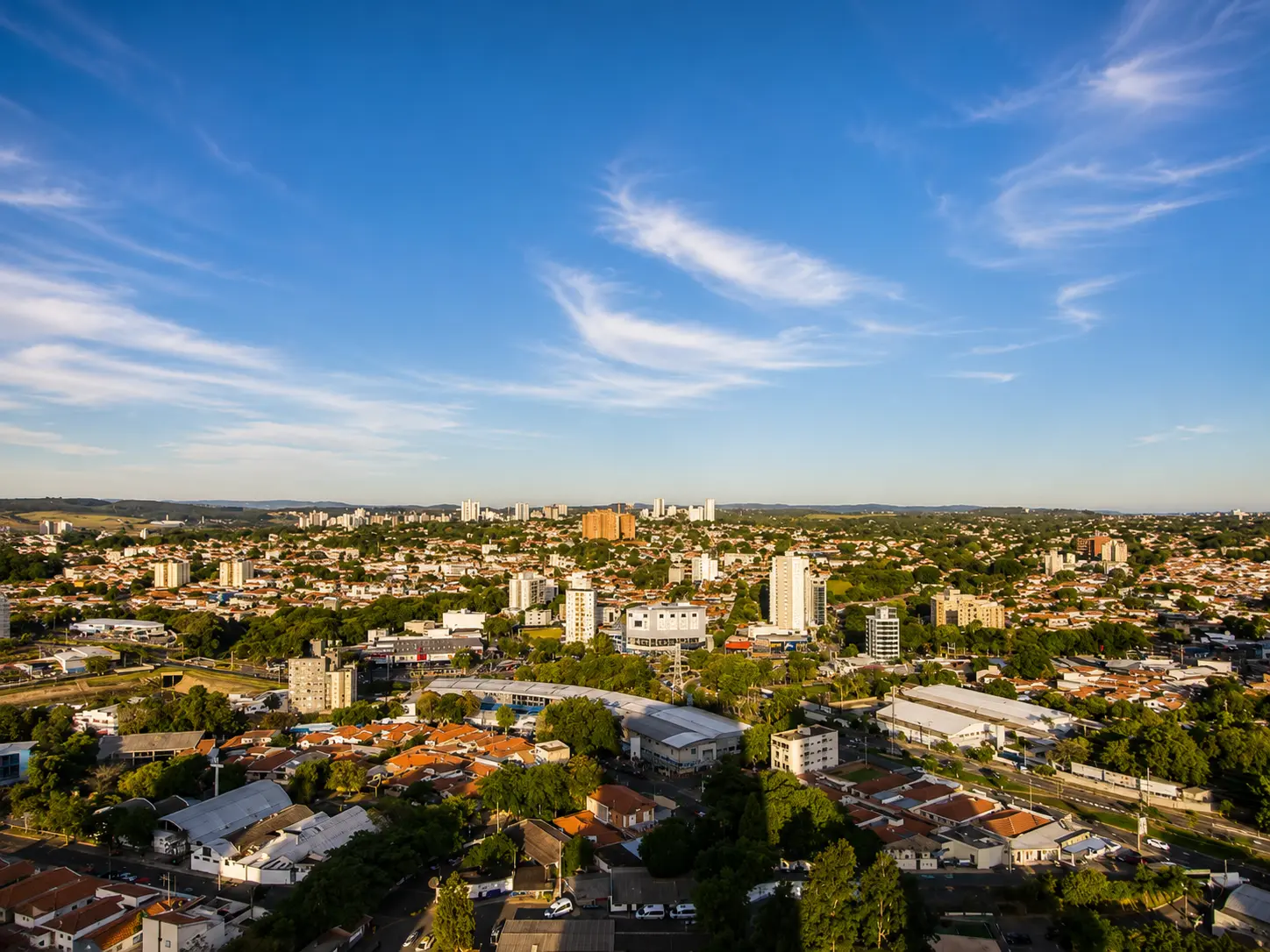 Vista panorâmica do Taquaral e da região de Campinas